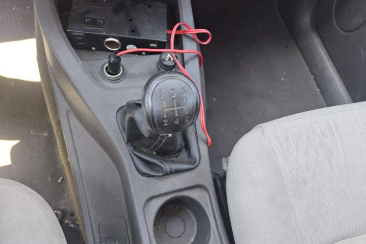 Used Wuling Hongguang 2015 1.5L S Basic Version China V Standard Gear Lever