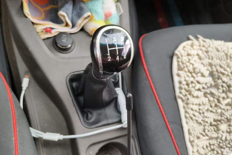 Used Wuling Hongguang 2015 1.5L S Basic Version China V Standard Gear Lever