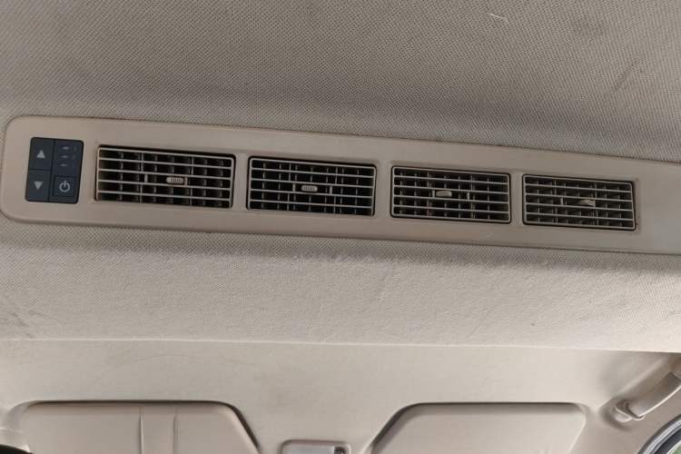 Used Wuling Hongguang 2015 1.5L S Basic Version China V Standard Headliner