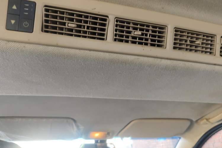 Used Wuling Hongguang 2015 1.5L S Basic Version China V Standard Headliner