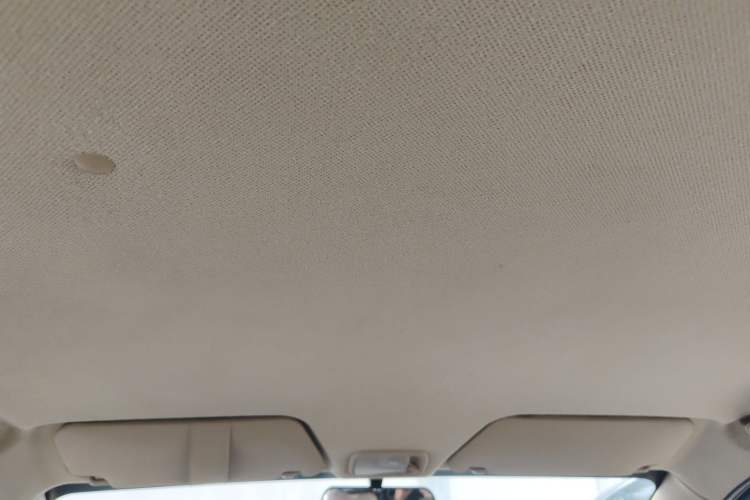 Used Wuling Hongguang 2015 1.2L S Base Model China V Standard Headliner