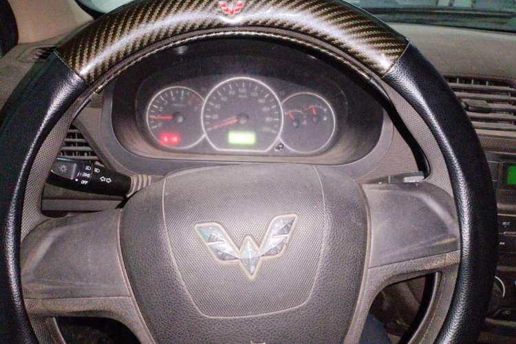 Used Wuling Hongguang 2015 1.2L S Base Model China V Standard Instrument Cluster