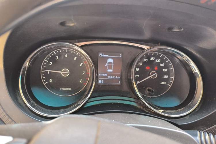 Used Wuling Hongguang 2015 1.5L S1 Comfort China V Standard Instrument Cluster