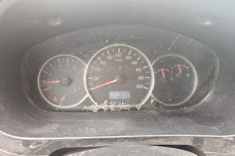 Used Wuling Hongguang 2015 1.2L S Base Model China IV Instrument Cluster
