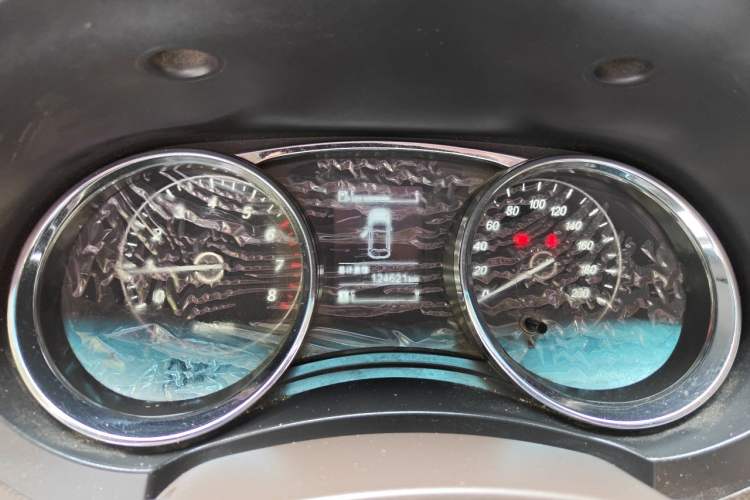 Used Wuling Hongguang 2015 1.5L S1 Comfort China V Standard Instrument Cluster
