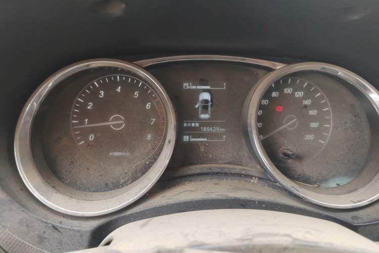 Used Wuling Hongguang 2015 1.5L S1 Comfort China V Standard Instrument Cluster