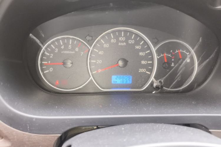 Used Wuling Hongguang 2015 1.5L S1 Standard China V-Emission Standards Instrument Cluster