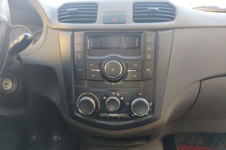 Used Wuling Hongguang 2015 1.5L S Basic Version China V Standard Interior 2