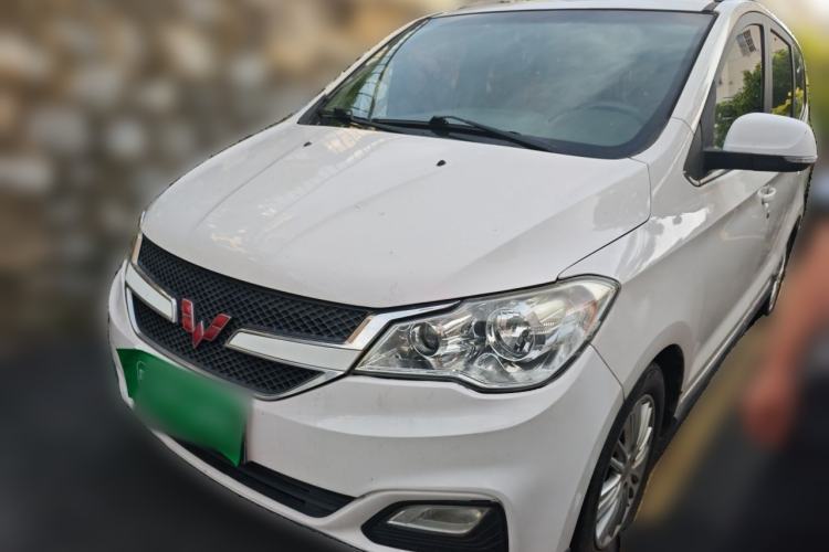 Ojetý Wuling Hongguang 2015 1.5L S1 Comfort China V Standard Guazi used car, China used car export, Used car for sale, Used cars, Cheapest cars for sale