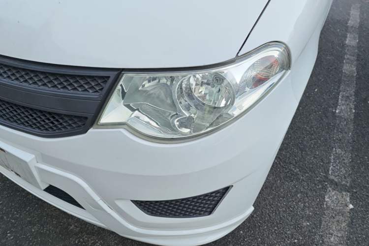 Used Wuling Hongguang 2015 1.5L S Basic Version China V Standard Left Front Headlight