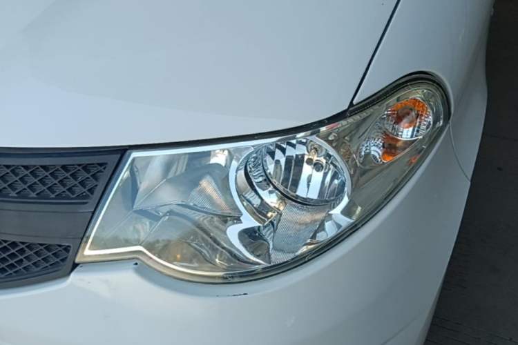 Used Wuling Hongguang 2015 1.5L S Basic Version China V Standard Left Front Headlight