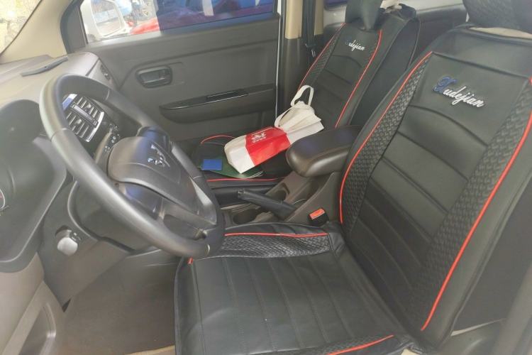 Used Wuling Hongguang 2015 1.5L S1 Standard China V-Emission Standards Left Front Seat