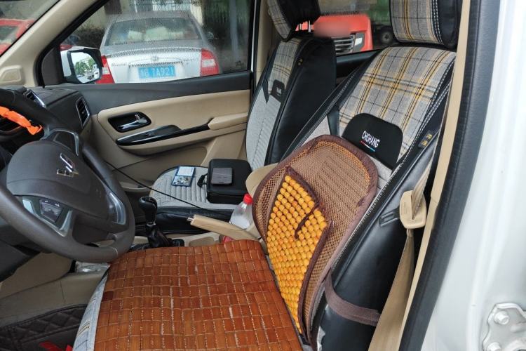 Used Wuling Hongguang 2015 1.5L S1 Luxury National Emission Standard V Left Front Seat