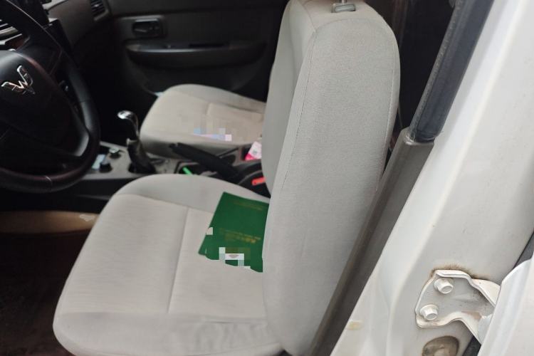 Used Wuling Hongguang 2015 1.5L S Basic Version China V Standard Left Front Seat