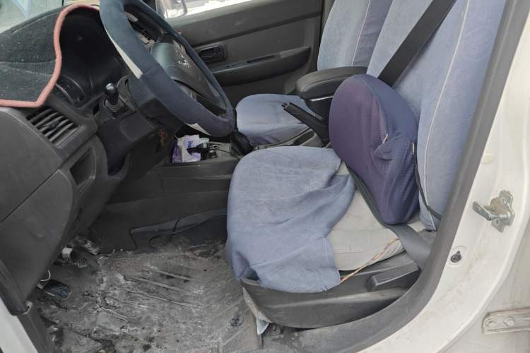 Used Wuling Hongguang 2015 1.2L S Base Model China V Standard Left Front Seat