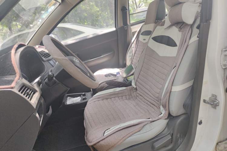 Used Wuling Hongguang 2015 1.5L S Basic Version China V Standard Left Front Seat