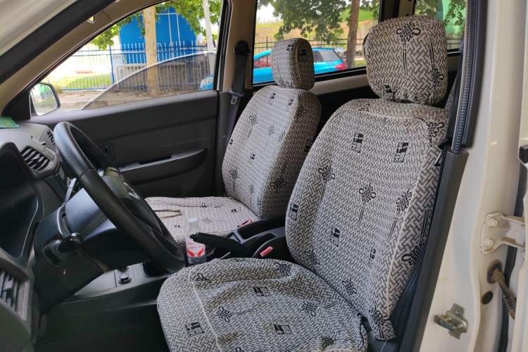 Used Wuling Hongguang 2015 1.5L S Basic Version China V Standard Left Front Seat