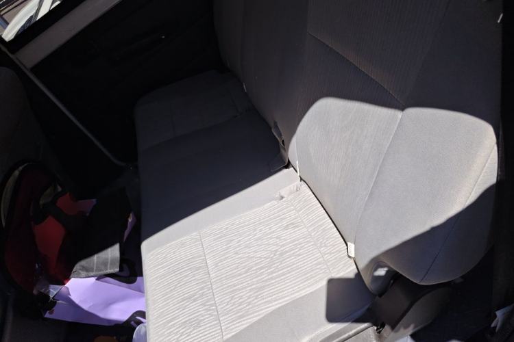 Used Wuling Hongguang 2015 1.5L S Basic Version China V Standard Left Rear Seat