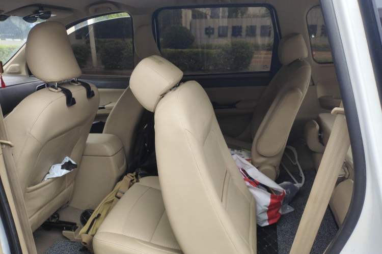 Used Wuling Hongguang 2015 1.5L S1 Comfort China V Standard Left Rear Seat