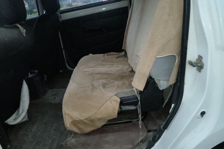 Used Wuling Hongguang 2015 1.2L S Base Model China V Standard Left Rear Seat