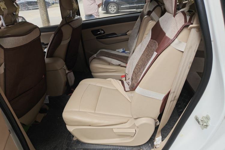 Used Wuling Hongguang 2015 1.5L S1 Comfort China V Standard Left Rear Seat
