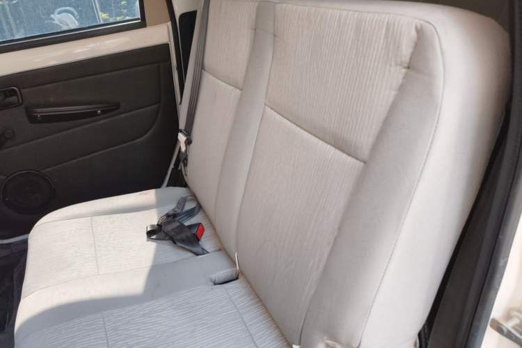 Used Wuling Hongguang 2015 1.2L S Base Model China V Standard Left Rear Seat
