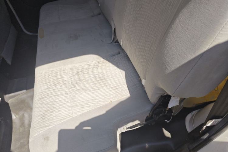 Used Wuling Hongguang 2015 1.5L S Basic Version China V Standard Left Rear Seat