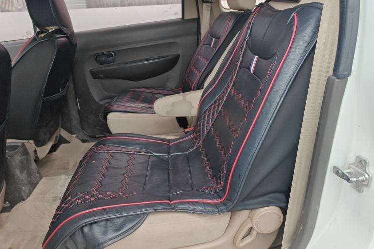 Used Wuling Hongguang 2015 1.2L S Base Model China V Standard Left Rear Seat