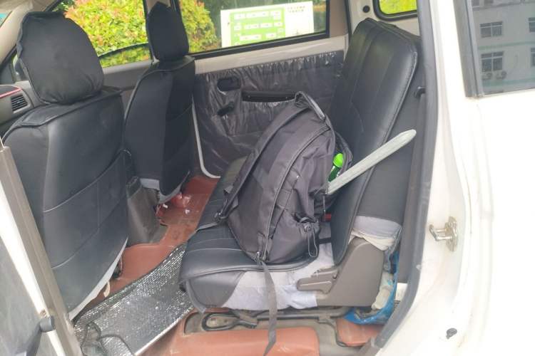Used Wuling Hongguang 2015 1.2L S Base Model China V Standard Left Rear Seat