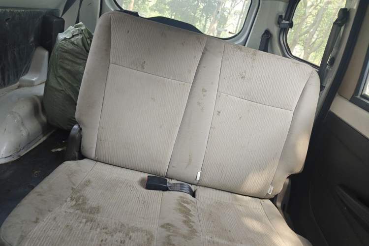 Used Wuling Hongguang 2015 1.5L S Basic Version China V Standard Left Rear Seat