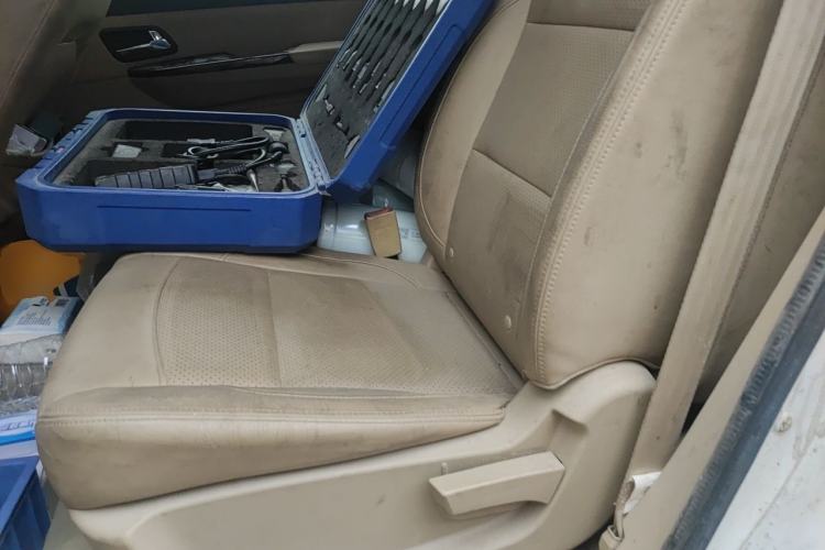 Used Wuling Hongguang 2015 1.5L S1 Comfort China V Standard Left Rear Seat
