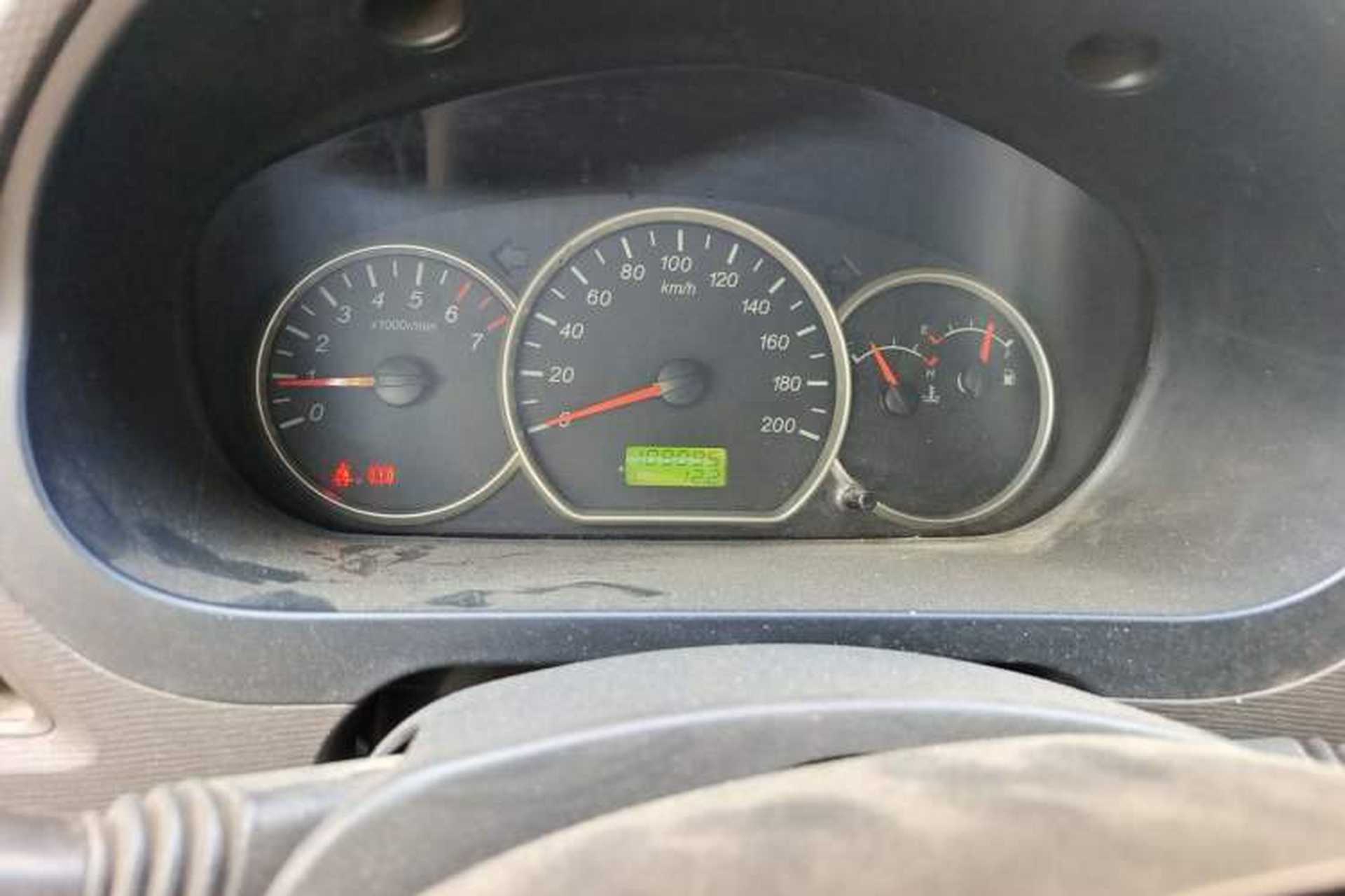 Used Wuling Hongguang 2015 1.2L S Base Model China IV Odometer Close Up