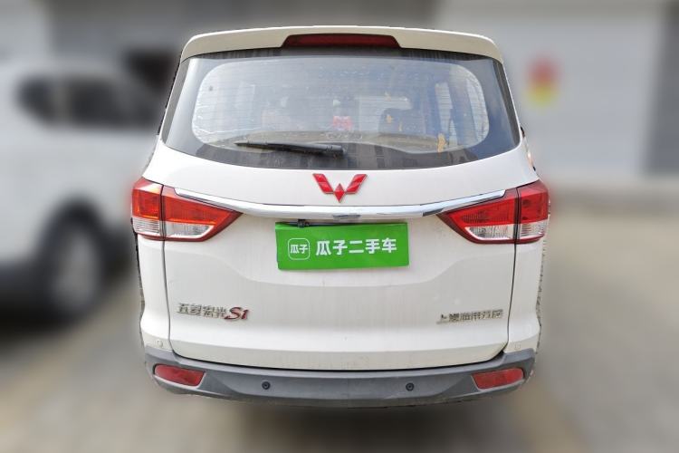 Used Wuling Hongguang 2015 1.5L S1 Comfort China V Standard Rear