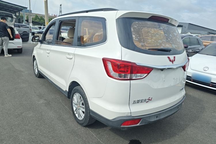 Used Wuling Hongguang 2015 1.5L S1 Comfort China V Standard Rear Left 45 Deg