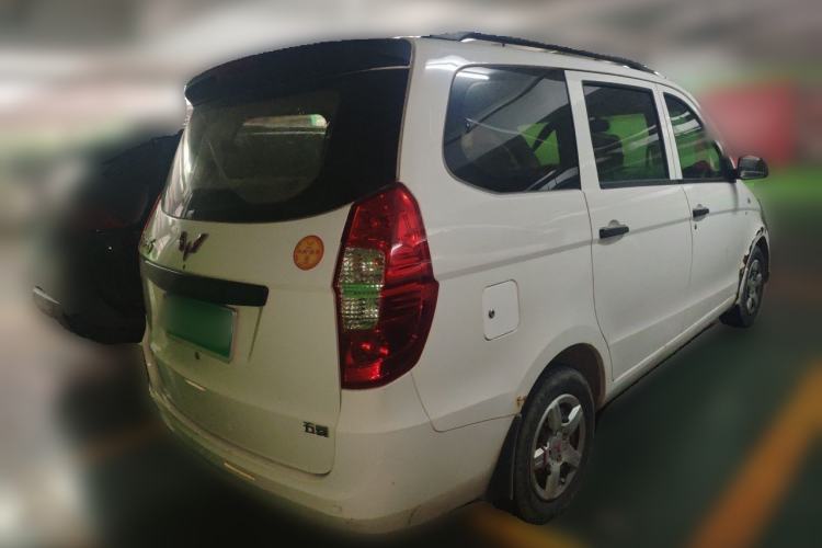 Used Wuling Hongguang 2015 1.5L S Basic Version China V Standard Rear Right 45 Deg