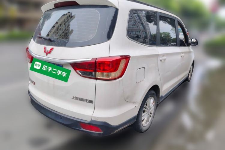 Used Wuling Hongguang 2015 1.5L S1 Comfort China V Standard Rear Right 45 Deg