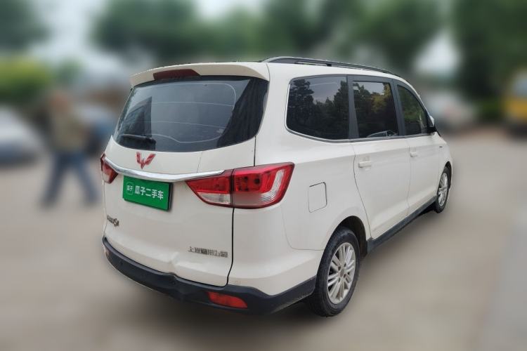 Used Wuling Hongguang 2015 1.5L S1 Comfort China V Standard Rear Right 45 Deg