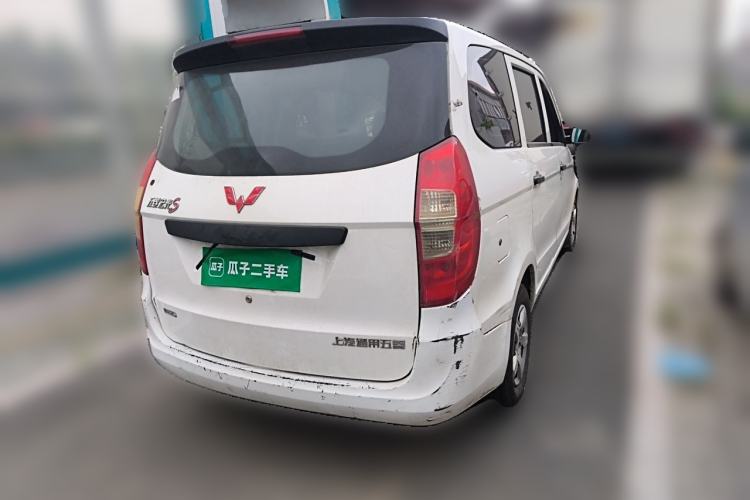 Used Wuling Hongguang 2015 1.5L S Basic Version China V Standard Rear Right 45 Deg