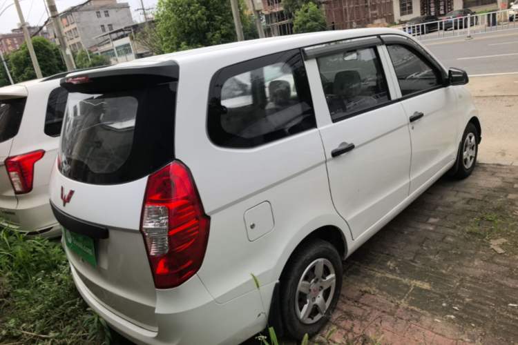 Used Wuling Hongguang 2015 1.2L S Base Model China V Standard Rear Right 45 Deg