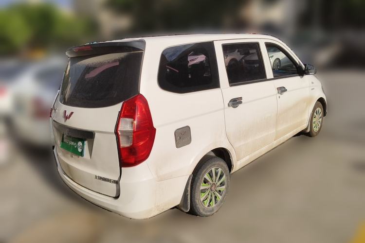 Used Wuling Hongguang 2015 1.5L S Basic Version China V Standard Rear Right 45 Deg