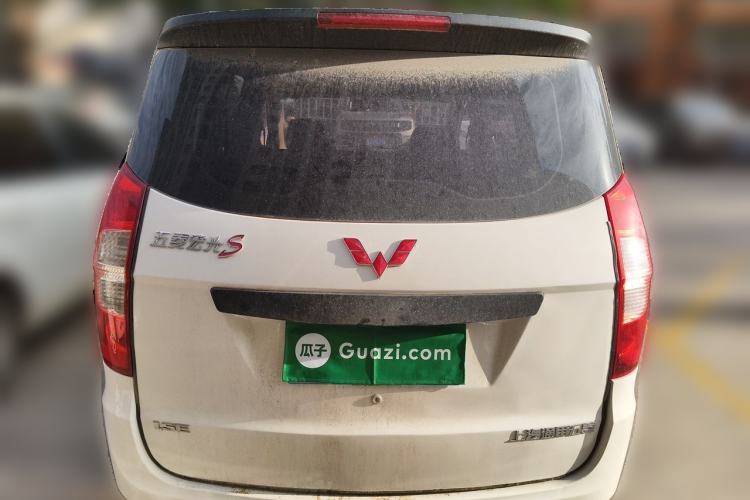 Used Wuling Hongguang 2015 1.5L S Basic Version China V Standard Rear