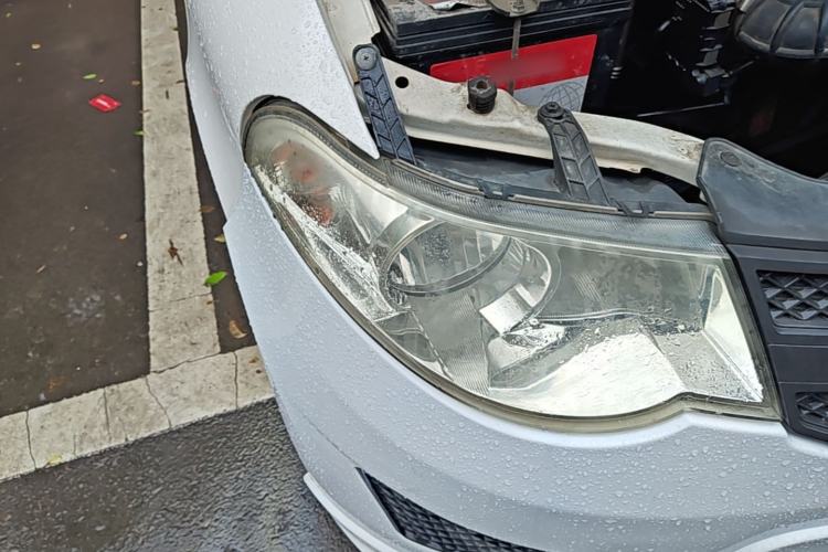 Used Wuling Hongguang 2015 1.2L S Base Model China V Standard Right Front Headlight