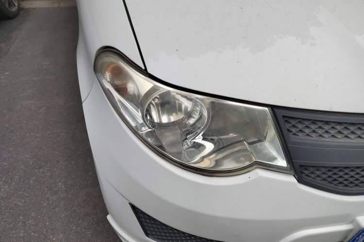 Used Wuling Hongguang 2015 1.2L S Base Model China V Standard Right Front Headlight