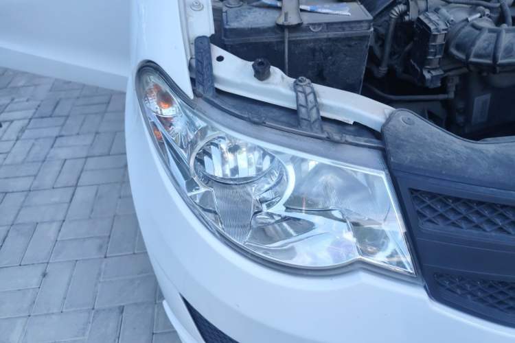 Used Wuling Hongguang 2015 1.2L S Base Model China V Standard Right Front Headlight