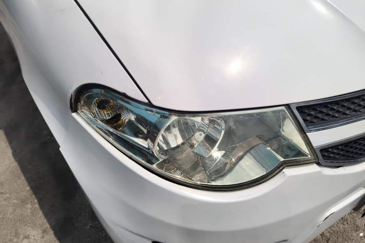 Used Wuling Hongguang 2015 1.2L S Base Model China V Standard Right Front Headlight