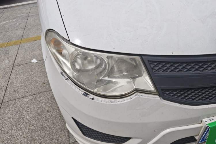 Used Wuling Hongguang 2015 1.5L S Basic Version China V Standard Right Front Headlight