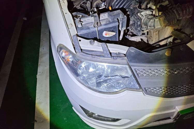 Used Wuling Hongguang 2015 1.2L S Base Model China V Standard Right Front Headlight