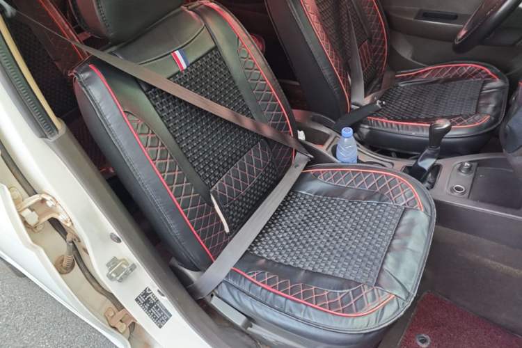 Used Wuling Hongguang 2015 1.5L S Basic Version China V Standard Right Front Seat