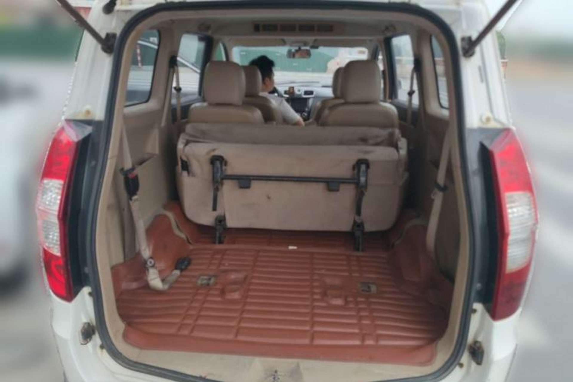 Used Wuling Hongguang 2015 1.5L S Base Model China IV Trunk