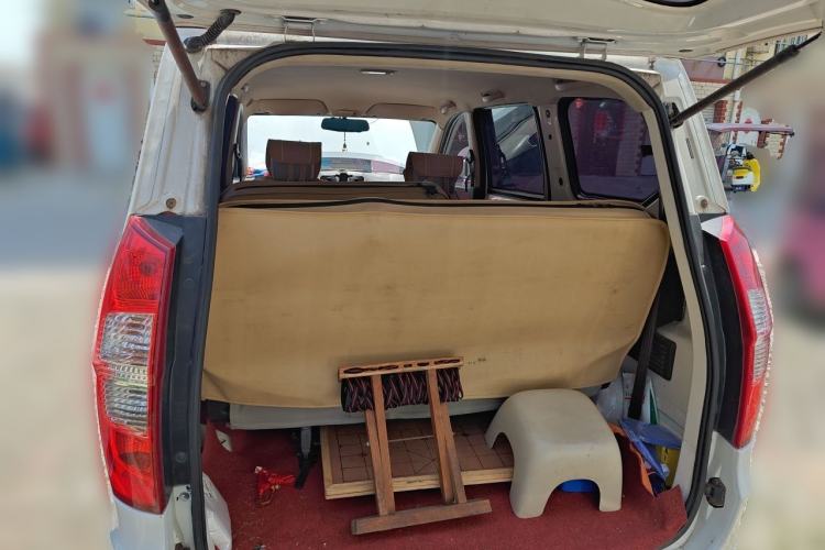 Used Wuling Hongguang 2015 1.5L S Base Model China IV Trunk
